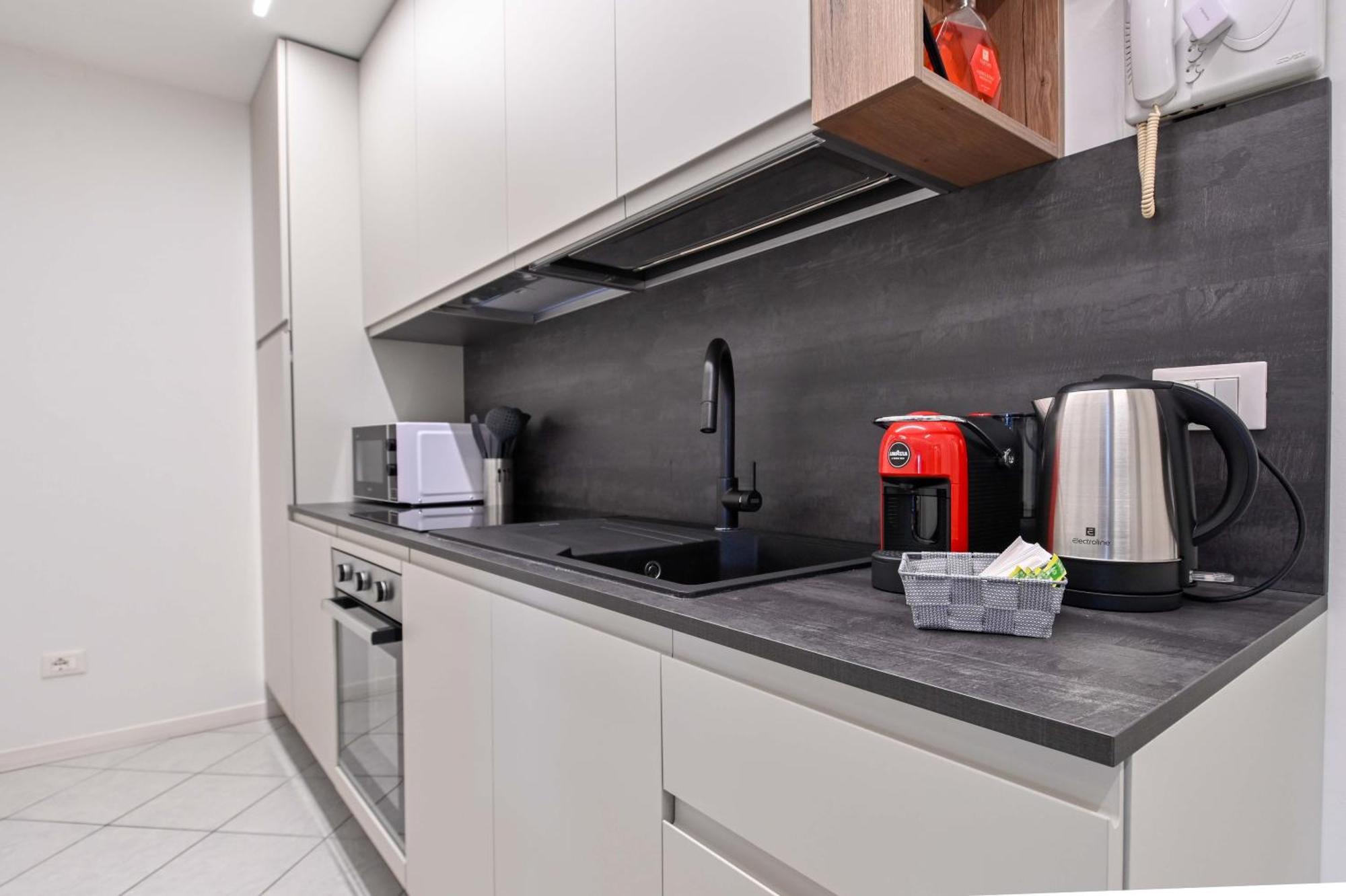 Appartement Bilocale Chic, 10 Min Aeroporto Milano-Bergamo, Box Auto E Aria Condizionata à Seriate Extérieur photo
