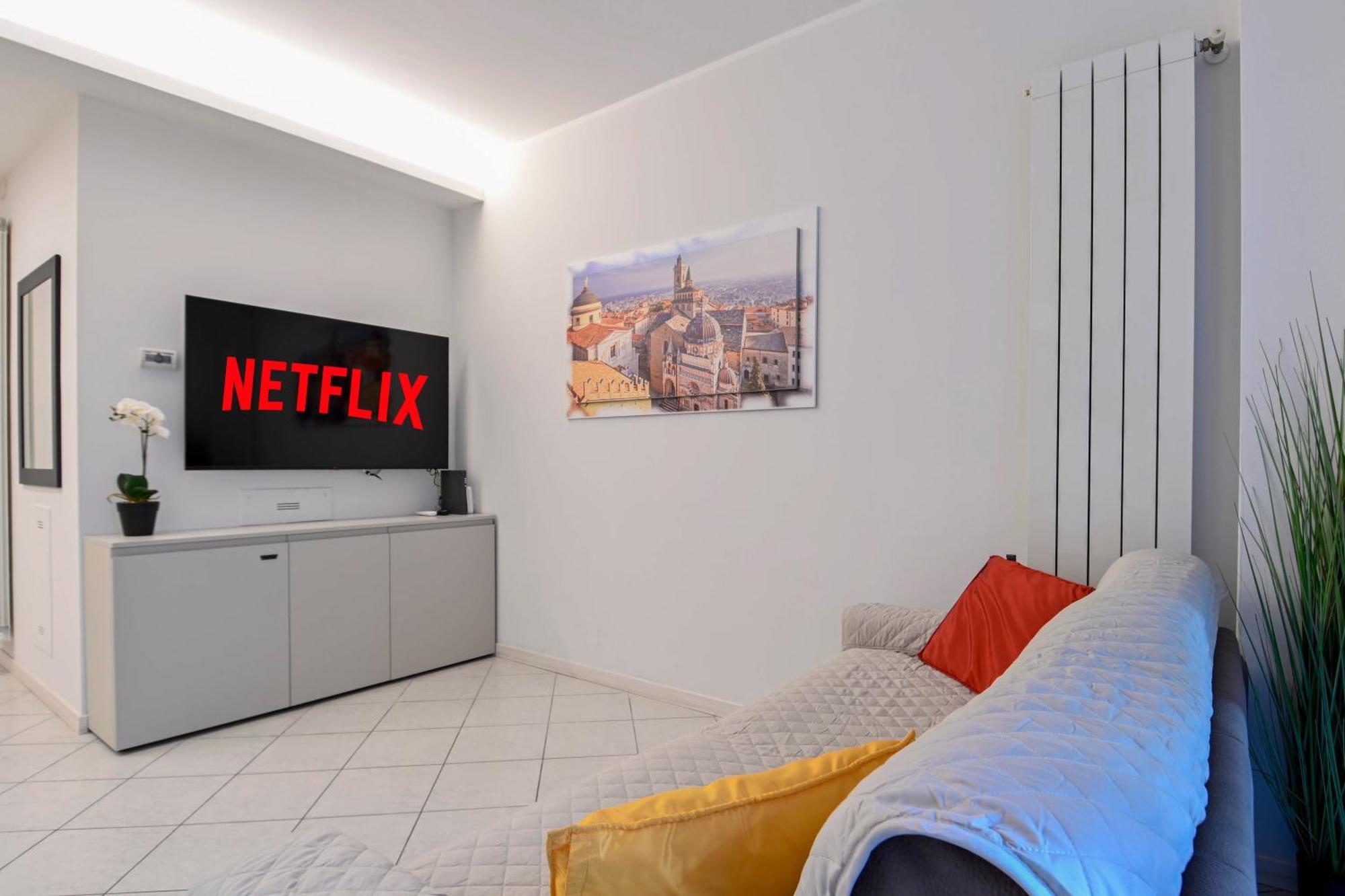 Appartement Bilocale Chic, 10 Min Aeroporto Milano-Bergamo, Box Auto E Aria Condizionata à Seriate Extérieur photo